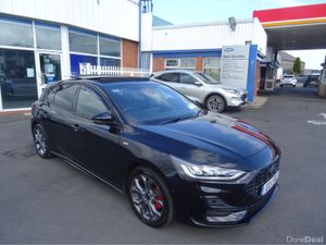 Ford Focus ST-LINE 1.0T 125 M6 FWD - Image 2