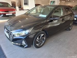 Hyundai i20 DELUXE PLUS ** VERY LOW KMS ** - Image 3