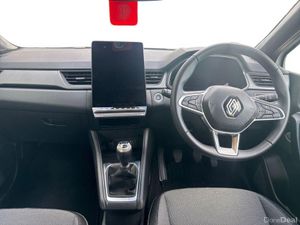 Renault Captur TCe 90 Techno - Image 2