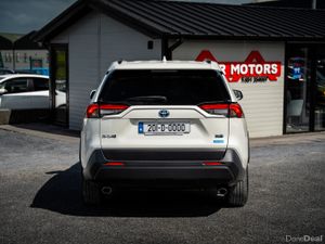 2020 TOYOTA RAV4 HYBRID X - Image 3
