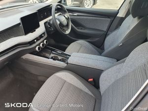 Skoda Superb Selection 2.0TDi DSG - Image 4
