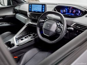 Peugeot 5008 Allure 1.5 Diesel Auto 130HP - 7 Seat - Image 3