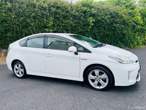 Toyota Prius 1.8 | PETROL HYBRID | AUTOMATIC - Image 3