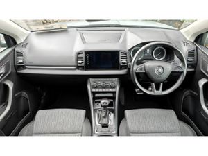 Skoda Karoq STYLE 2.0 TDI 115 BHP D.S.G AUTO WITH - Image 3