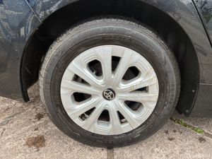 Toyota Prius DAA-ZVW51 5DR AUTO - Image 3