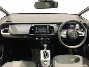 Honda Jazz Hatchback SE - Image 4