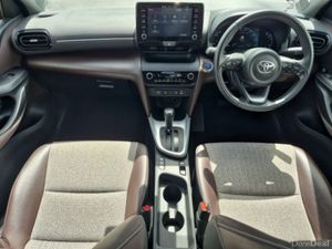 Toyota Yaris Cross ** 1.5 HYBRID ** AUTO ** HUGE S - Image 2