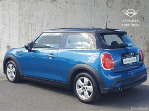 Mini Cooper 3-Door Cooper Classic - Image 3