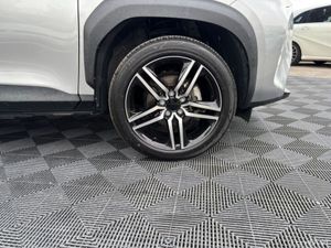 Toyota Yaris Cross Toyota yaris cross 1.5 self cha - Image 3