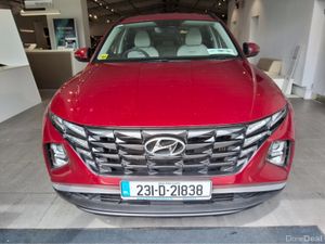 Hyundai Tucson EXECUTIVE HYBRID - Image 4