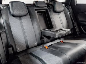 Peugeot 3008 Allure 1.5 Diesel Auto 130HP - Image 4