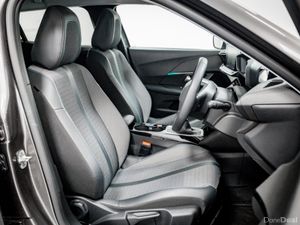Peugeot 2008 Allure 1.2 Petrol 100HP - Image 3