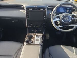Hyundai Tucson 4WD Executive PHEV Auto w.2 Tone Ro - Image 4