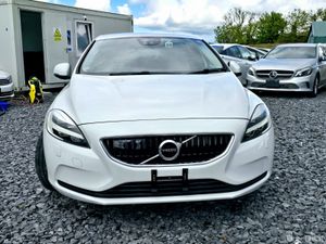 2018 Volvo V40 D4 R-Dynamic Edition–Auto 71,000KM - Image 2