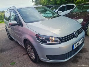 2010 Volkswagen Touran 1.6tdi 7 seater - Image 4