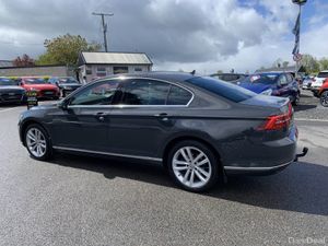 Volkswagen Passat GT - Image 3