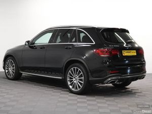 Mercedes-Benz GLC 220d AMG Line - Image 4