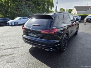 Volkswagen Touareg Black Edition - Image 4