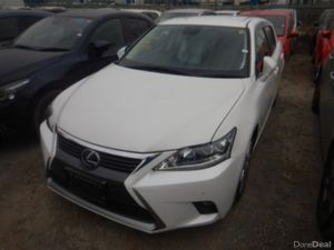 2016 Lexus CT200 - Image 3