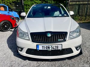 11 Skoda Octavia VRS 2.0 TDI - Image 3
