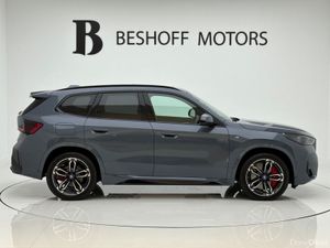 BMW X1 25e M-SPORT PRO=PAN ROOF//HUGE SPEC//AS NEW - Image 4