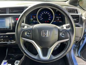 Honda Fit SPORT 1.5 HYBRID AUTO // DIAMOND CUT ALL - Image 4