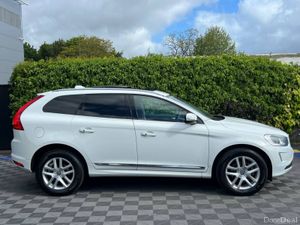 Volvo XC60 D4 CLASSIC 2.0 D AUTO // OPENING PAN RO - Image 3