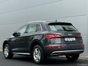 Audi Q5 2.0TDI *1owner - Image 3