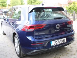 VW GOLF - 1.0L TSI - MANUAL - COMFORT - IRISH NEW - Image 4