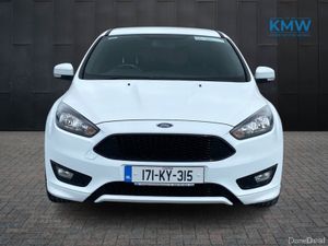 Ford Focus ST-LINE 1.5 TD 120PS..Camera/ One Owner - Image 3