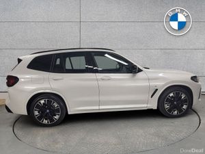 BMW iX3 80 kWh M Sport Pro - Image 3