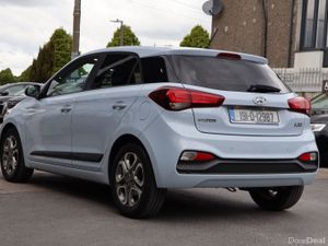 Hyundai i20 1.2 Deluxe, Low Mileage - Image 4