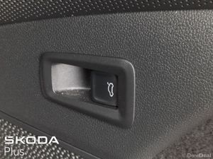 Skoda Kodiaq **TINY MILEAGE**SELECTION 2.0TDI 150H - Image 3
