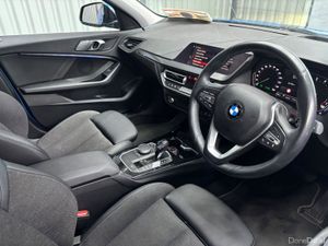 BMW 118i Sport Auto 2020 Low Km! - Image 4