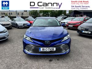 Toyota Camry 2.5 petrol hybrid - Image 2