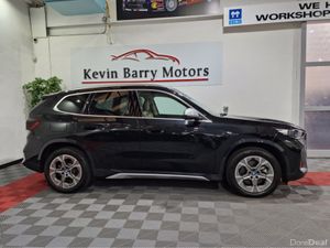 BMW X1 30E X-LINE (HUGE SPEC) X-DRIVE AUTOMATIC ** - Image 4