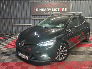 2020 202 Renault Clio Iconic Blue dCi Manual - Image 2