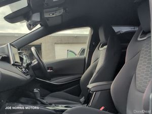 Toyota Corolla 1.8 Hybrid Sport GZ – High Spec, Lo - Image 3