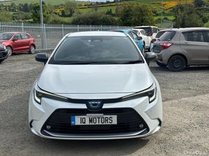 Toyota Corolla 1.8L Automatic Petrol Hybrid Fresh - Image 2