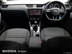 Skoda Octavia **SAT-NAV**GREAT VALUE**STYLE 2.0TDI - Image 2