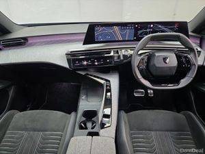 Peugeot 5008 E-5008 GT 73kWh EV - Image 4