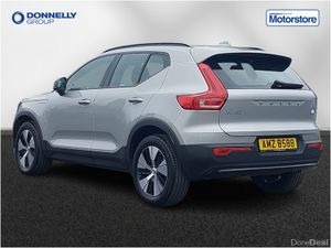 Volvo XC40 Estate Plus - Image 3