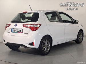 Toyota Yaris Hybrid Luna - Image 3
