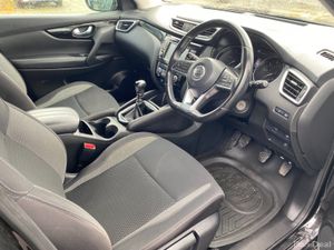 Nissan Qashqai 1.5 DCI ACENTA PREMIUM 115PS 5DR - Image 4