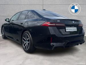 BMW i5 eDrive40 M Sport Saloon - Image 3