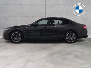 BMW 5-Series 530e M Sport Saloon - Image 4