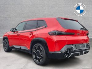 BMW XM 50e - Image 2