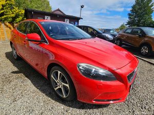 Volvo V40 2016 2.0 Diesel Auto D4 Model New Nct - Image 4