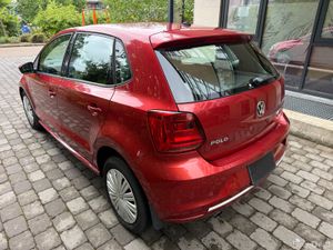Volkswagen Polo 2015 - Image 2