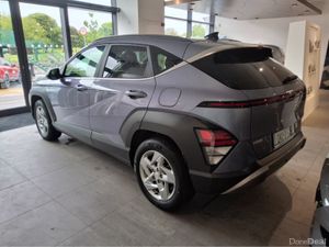 Hyundai KONA ELEGANCE - Only 17,000 Km - 1 Owner - - Image 3